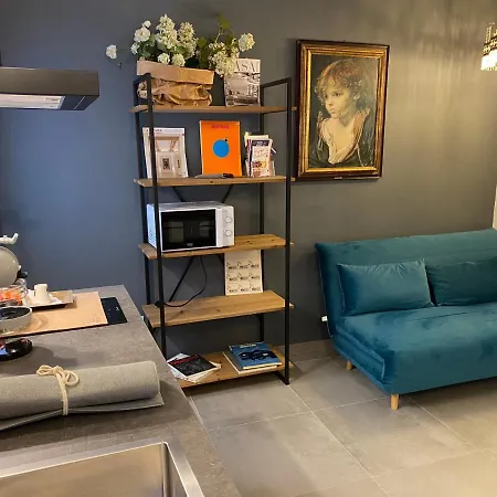 Ca Francesco Industrial Apartment *